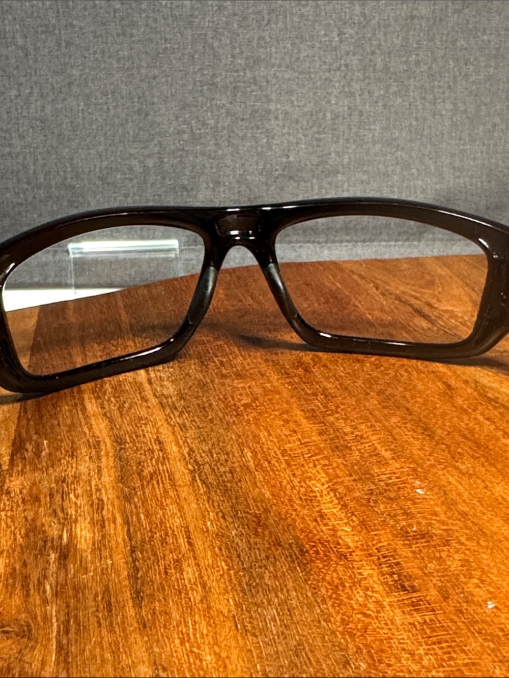 Used Oakley valve frames only - Picture 10 of 11